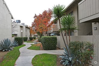 merit manor apartments clovis ca building photo